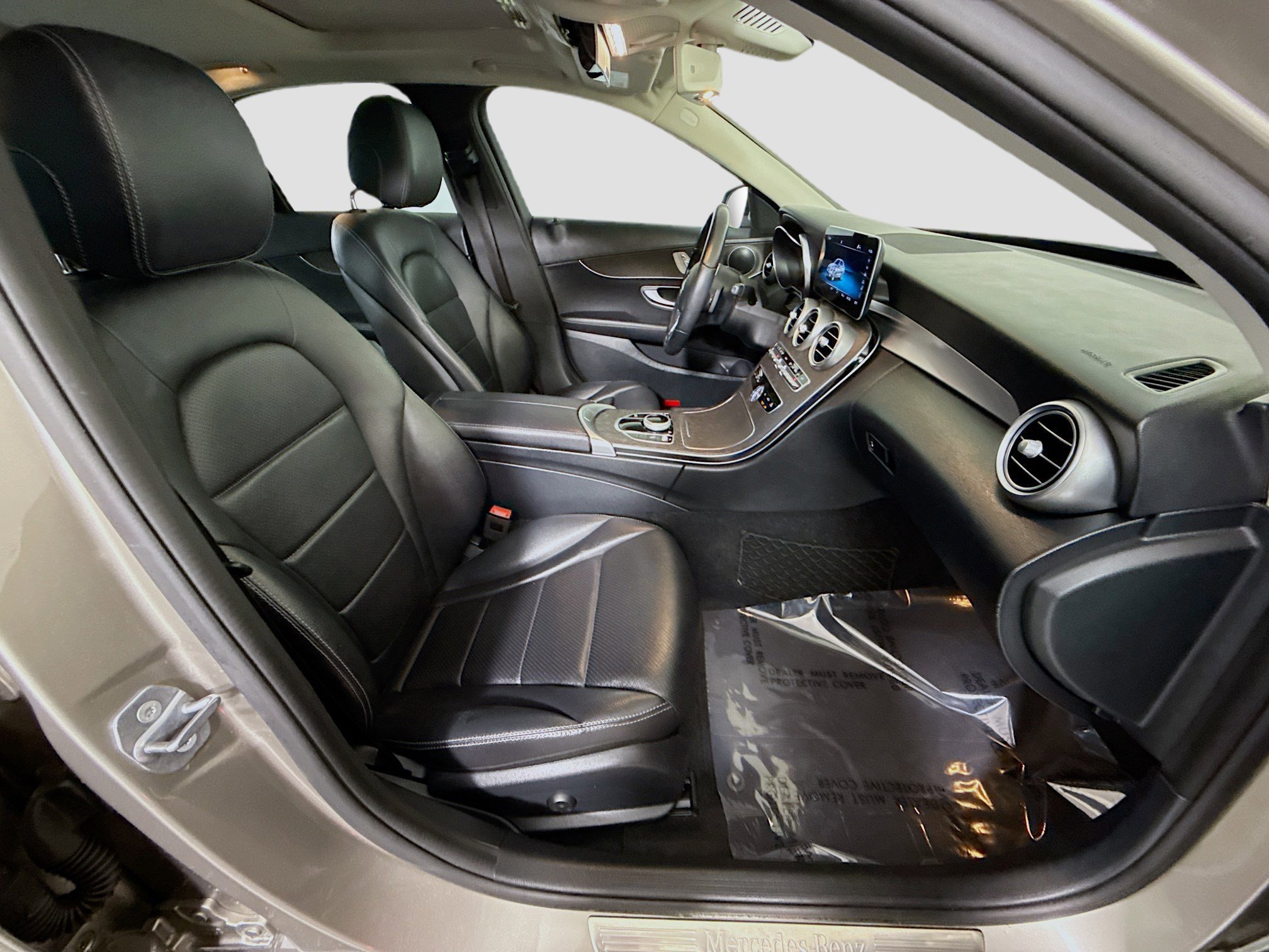 Used 2020 Mercedes-Benz C 300 Sedan image 29