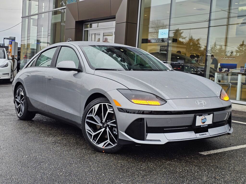 New 2025 Hyundai Ioniq 6 SEL