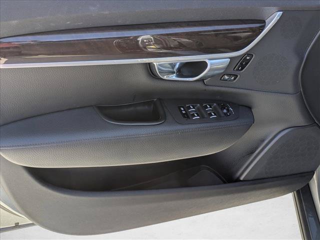 Used 2018 Volvo S90 T6 Momentum AWD/4WD image 9
