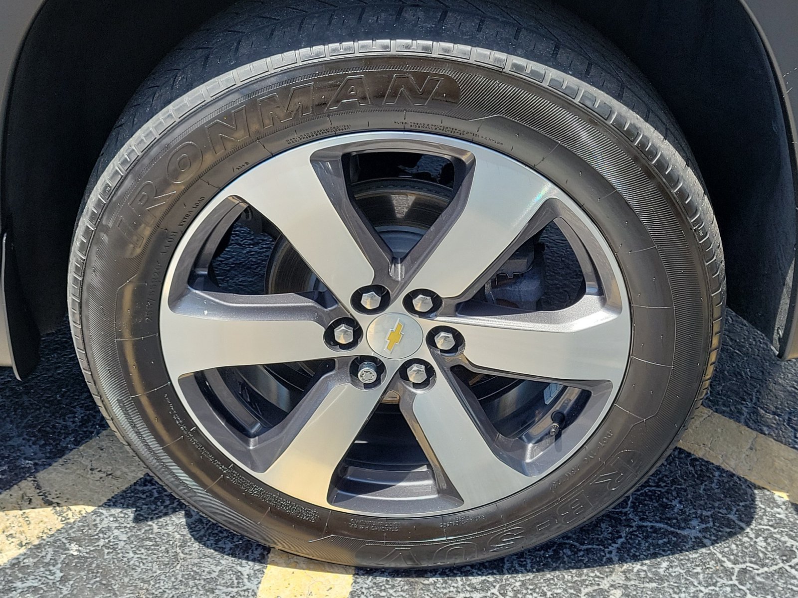 Used 2019 Chevrolet Traverse LT w/ LT Premium Package FWD image 9