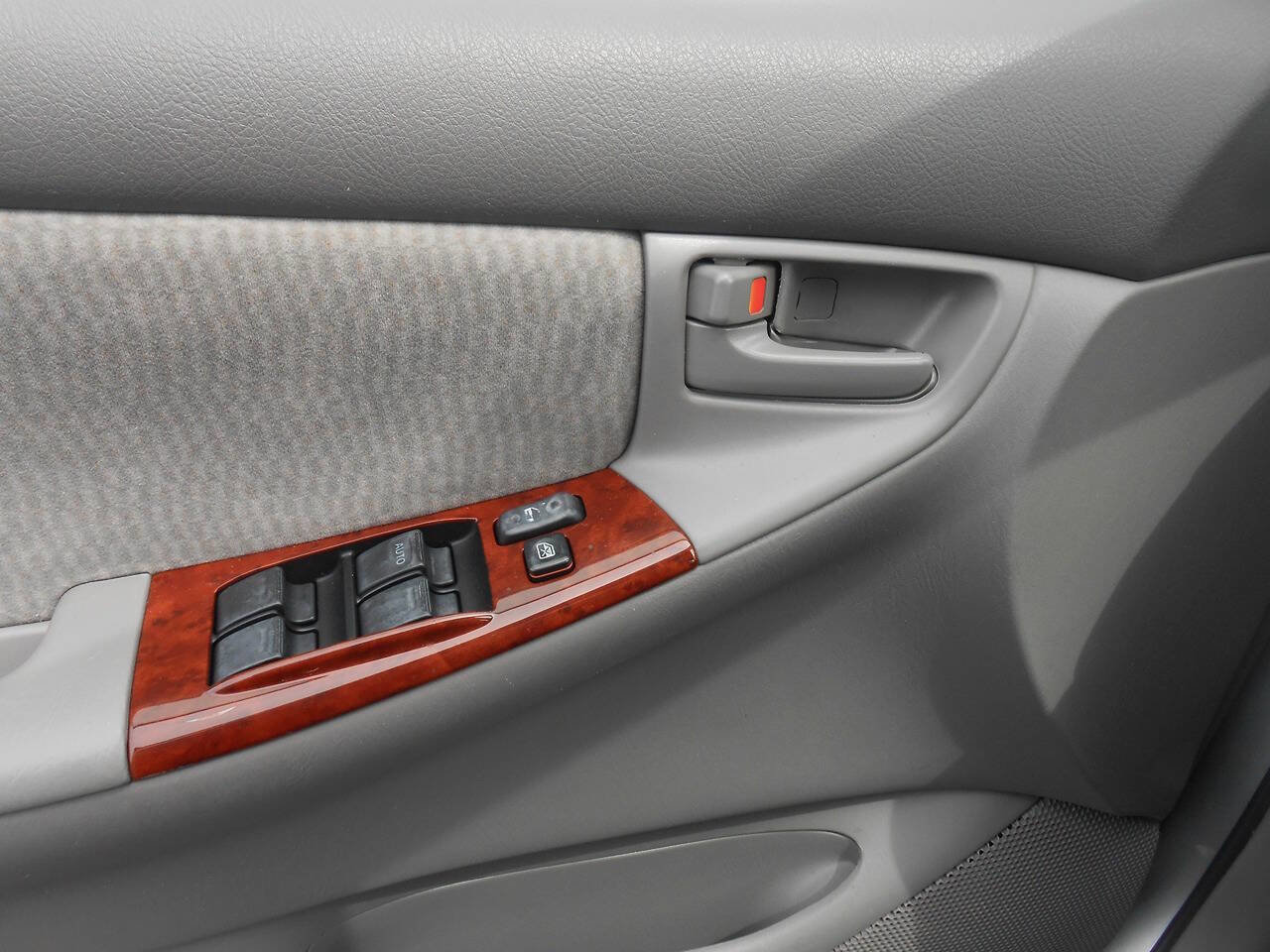 Used 2008 Toyota Corolla LE FWD image 14