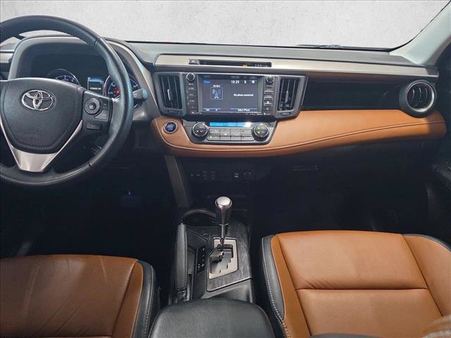 Used 2017 Toyota RAV4 Platinum FWD image 18
