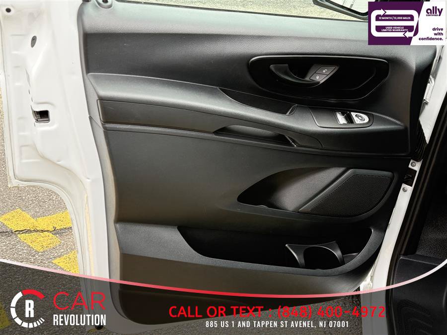 Used 2022 Mercedes-Benz Metris image 21