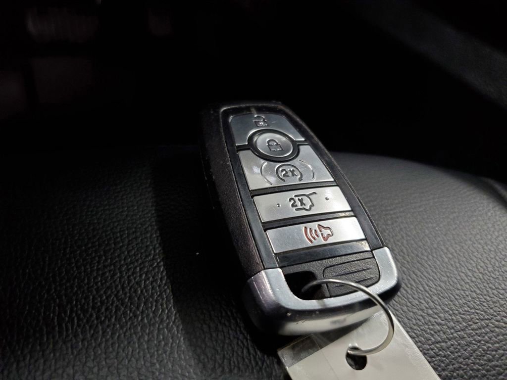 Used 2022 Ford Edge SEL w/ Convenience Package AWD/4WD image 31