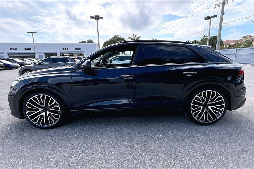 New 2026 Audi SQ8 Prestige AWD/4WD image 8