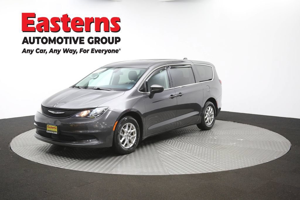 Used 2022 Chrysler Voyager LX FWD image 55