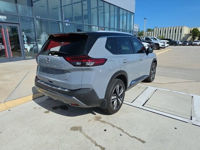 Used 2023 Nissan Rogue SL image 4