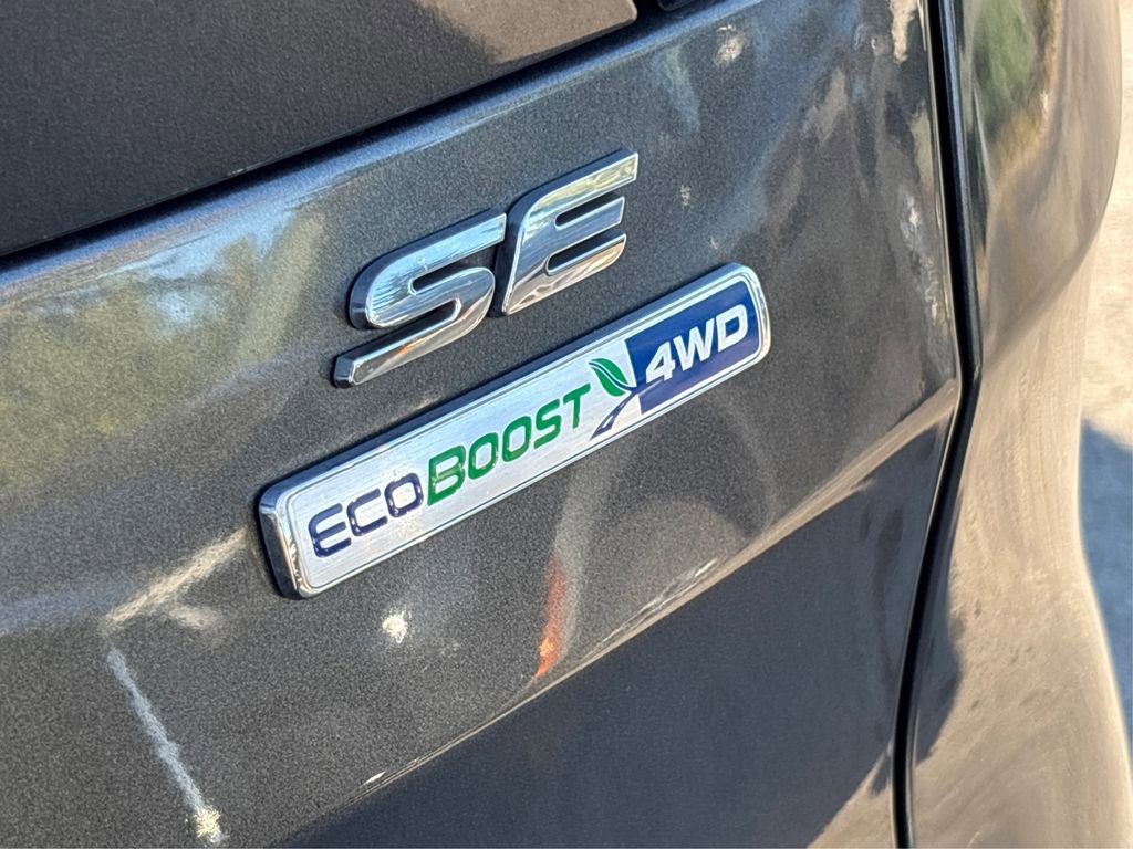 Used 2018 Ford Escape SE w/ SE Sync 3 Package image 14