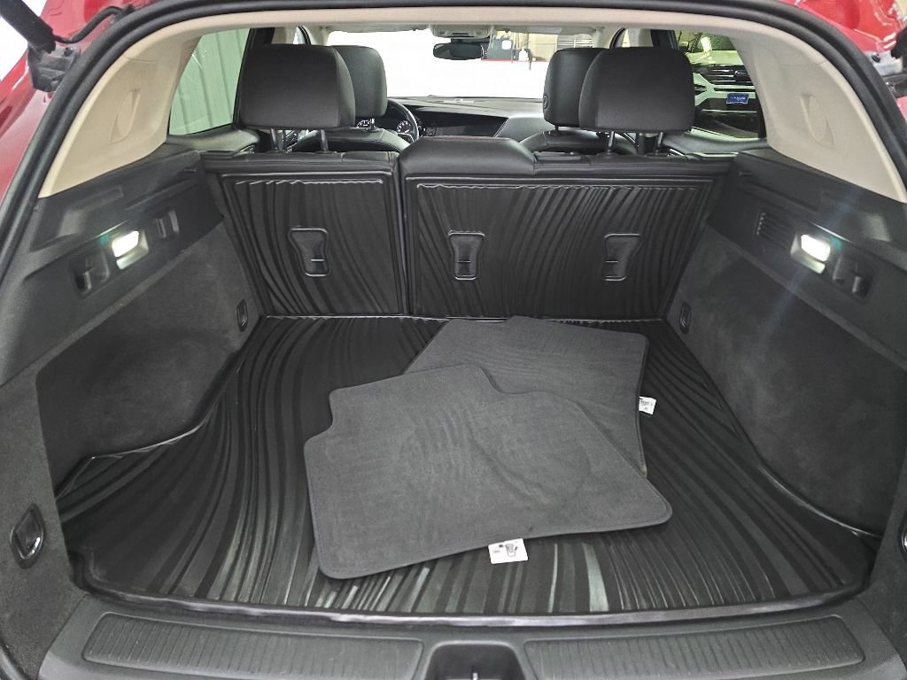 Used 2022 Buick Envision Essence w/ Sport Touring Package AWD/4WD image 12
