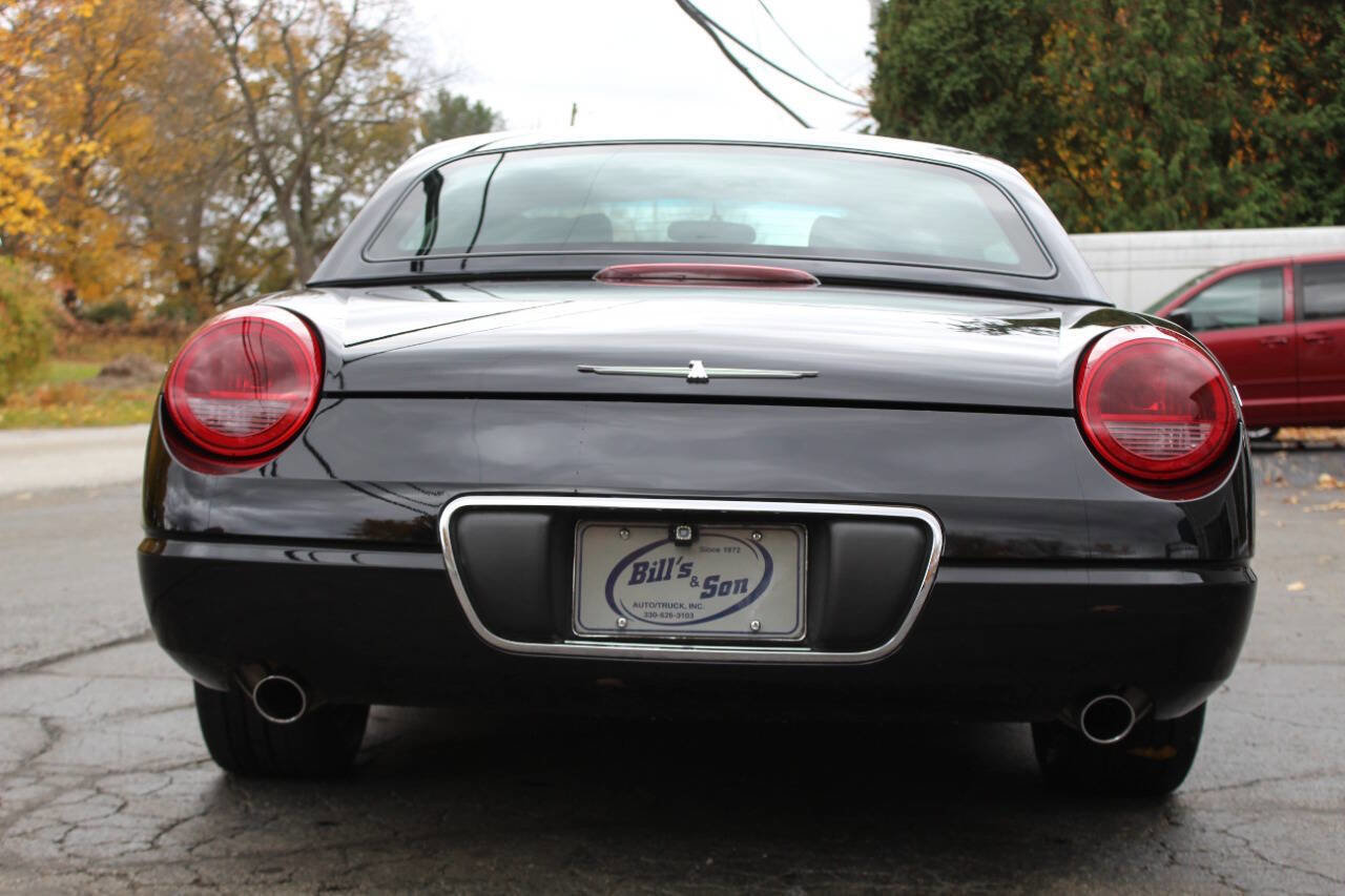 Used 2003 Ford Thunderbird image 17