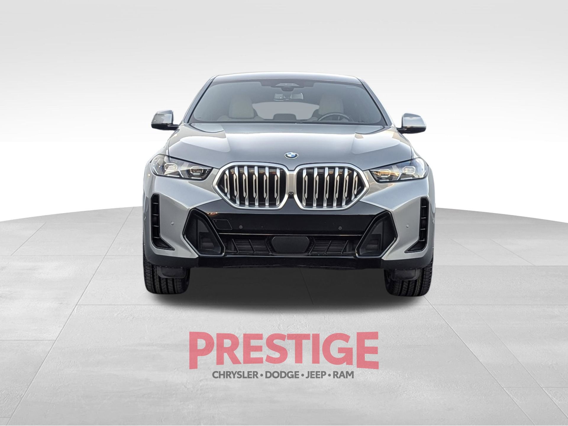 Used 2024 BMW X6 xDrive40i w/ Premium Package AWD/4WD image 3