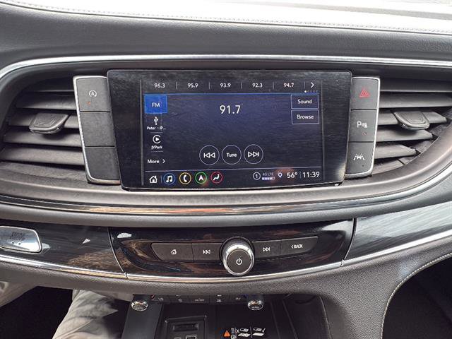 Used 2024 Buick Enclave Premium image 24