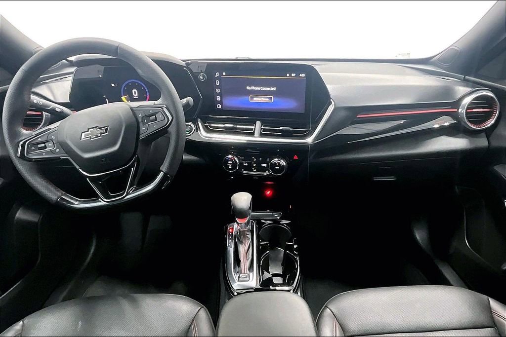 Used 2025 Chevrolet Trax RS w/ Driver Confidence Package FWD image 15