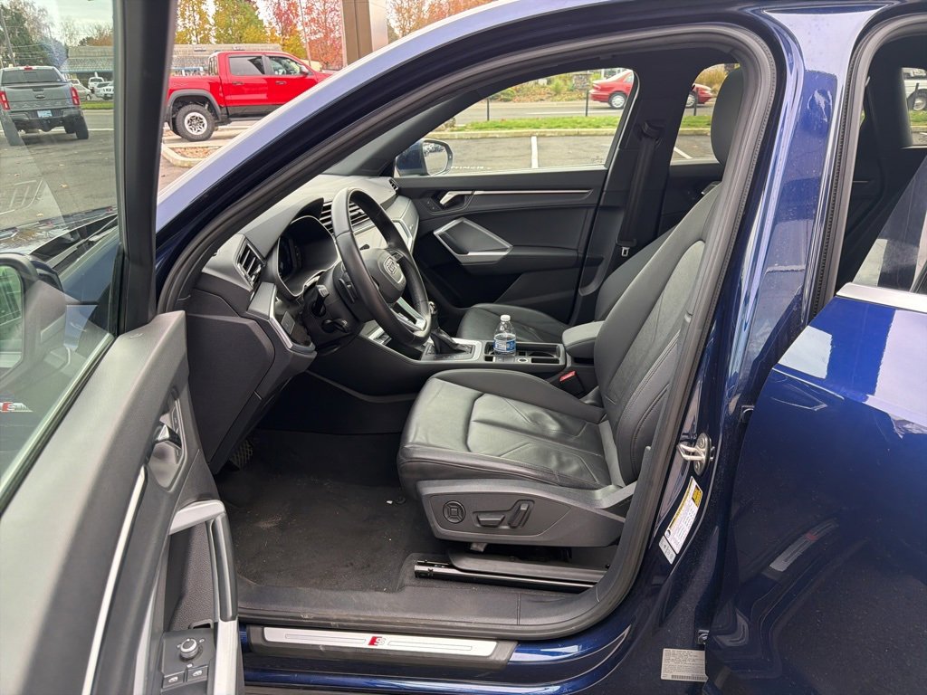 Used 2022 Audi Q3 2.0T Premium image 9