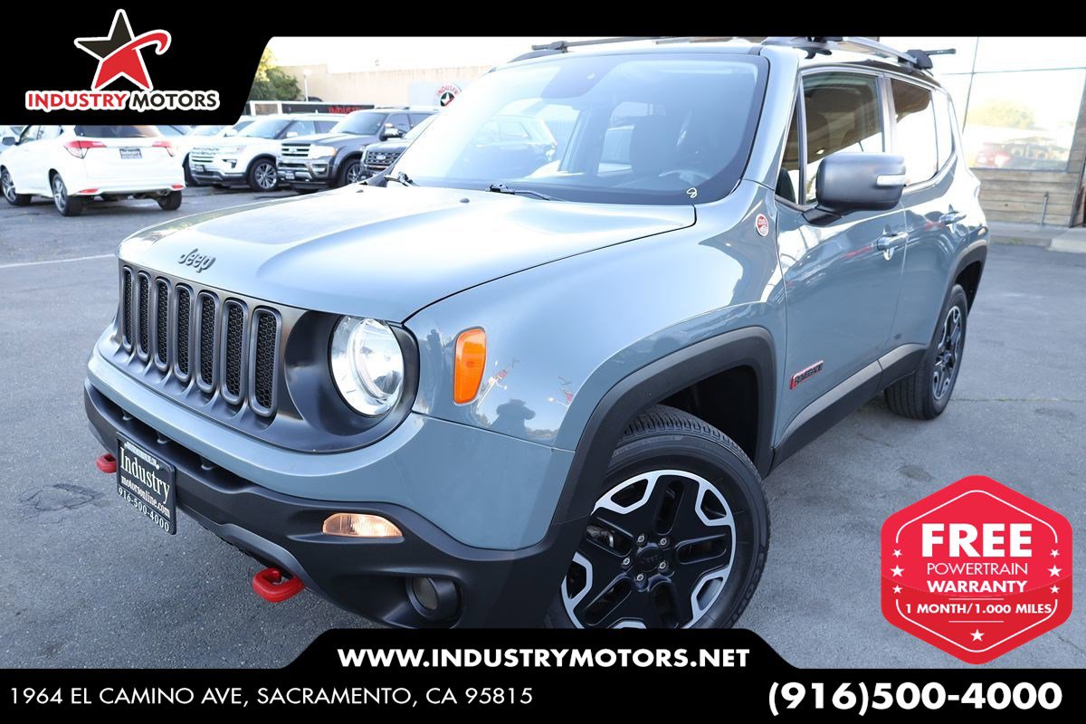 Used 2015 Jeep Renegade Trailhawk w/ Popular Equipment Group image 1