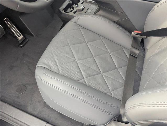 Used 2026 BMW iX xDrive45 w/ M Sport Package image 4