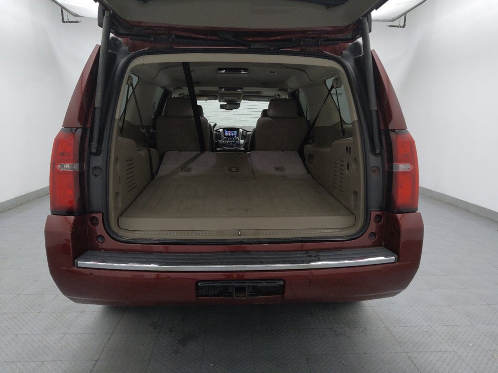 Used 2017 Chevrolet Suburban Premier AWD/4WD image 29