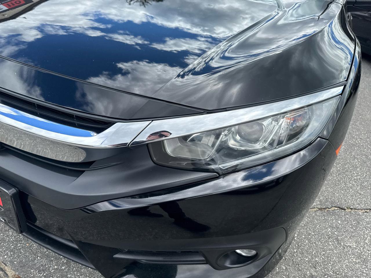 Used 2017 Honda Civic EX-T image 21