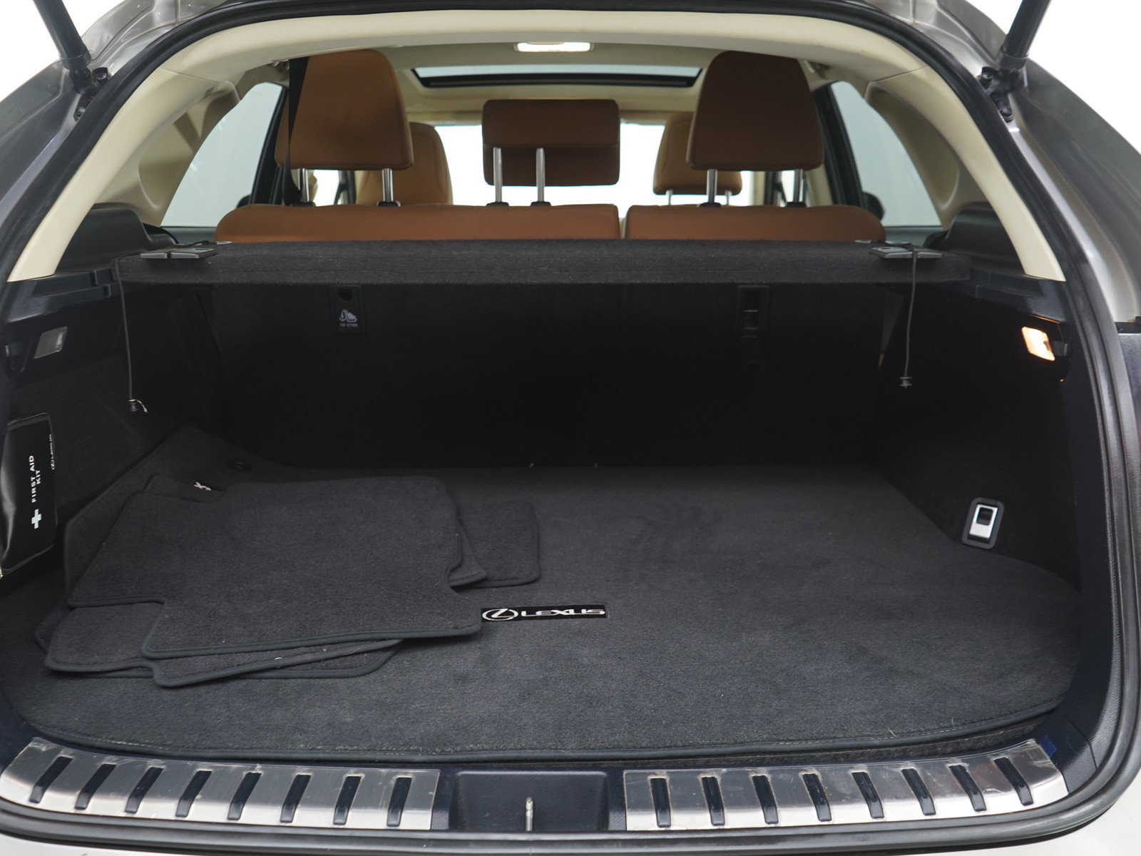 Used 2015 Lexus NX 200t AWD w/ Premium Package image 9