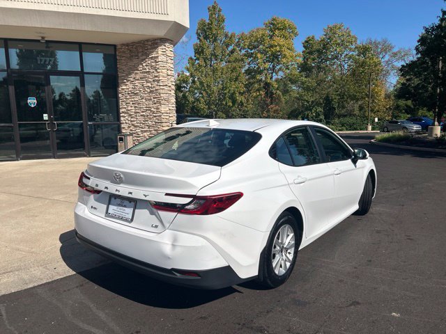 Used 2025 Toyota Camry LE FWD image 7