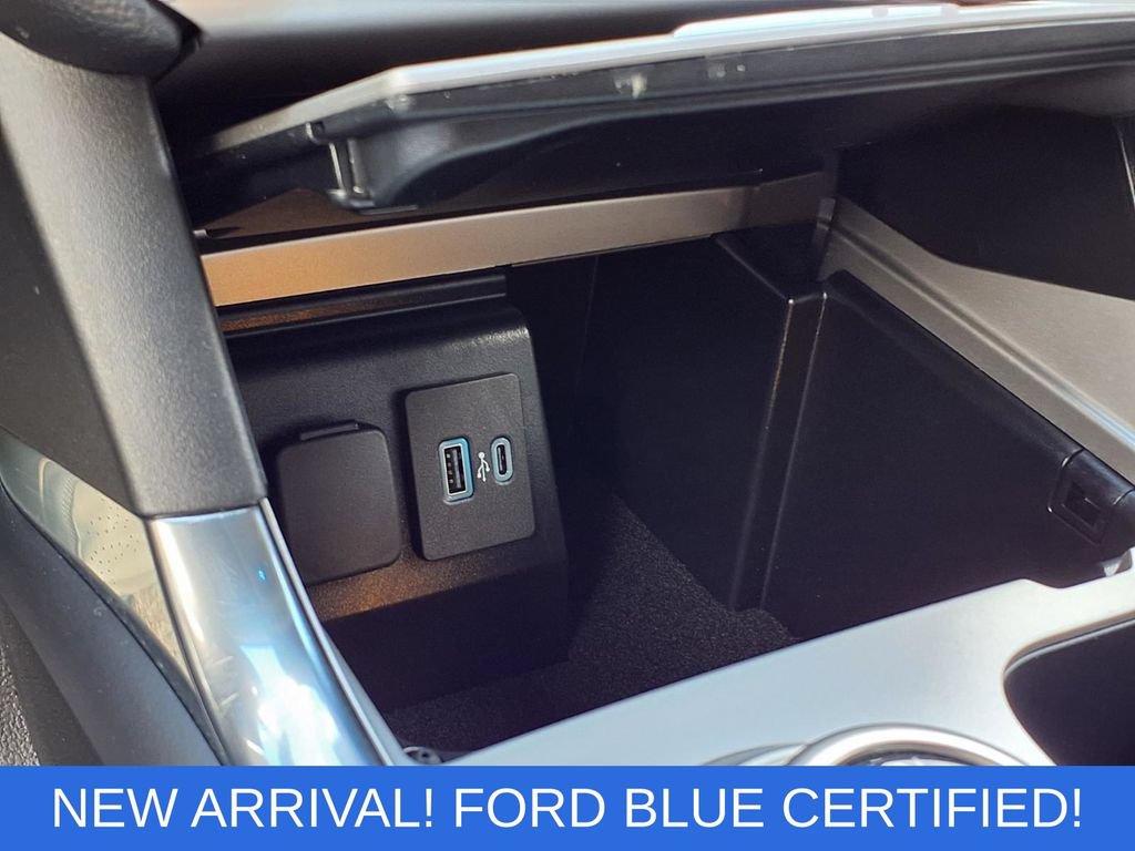 Certified 2023 Ford Explorer XLT w/ Equipment Group 202A AWD/4WD image 13