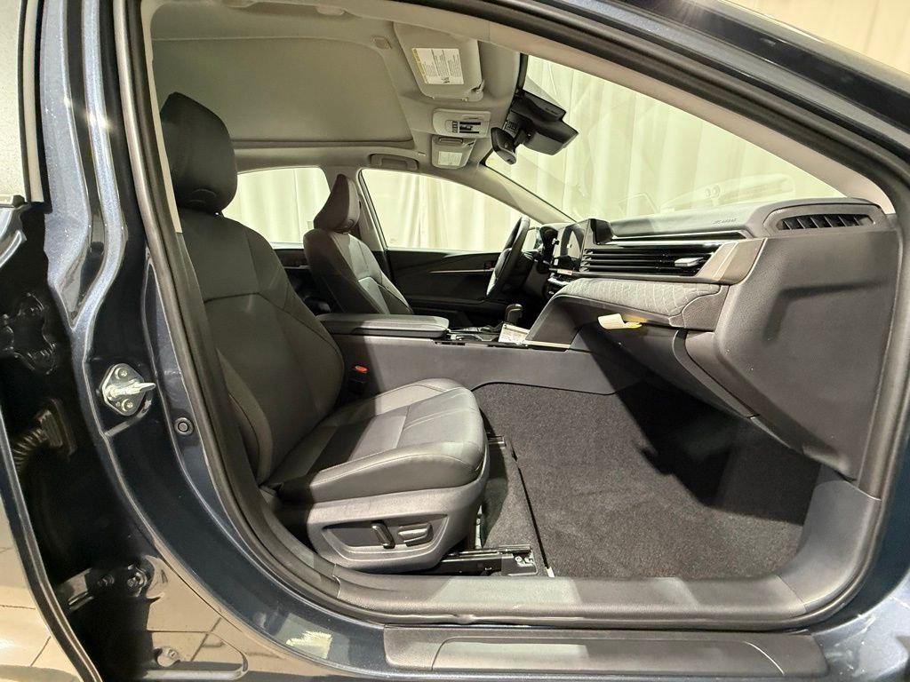New 2026 Toyota Camry XLE AWD/4WD image 22