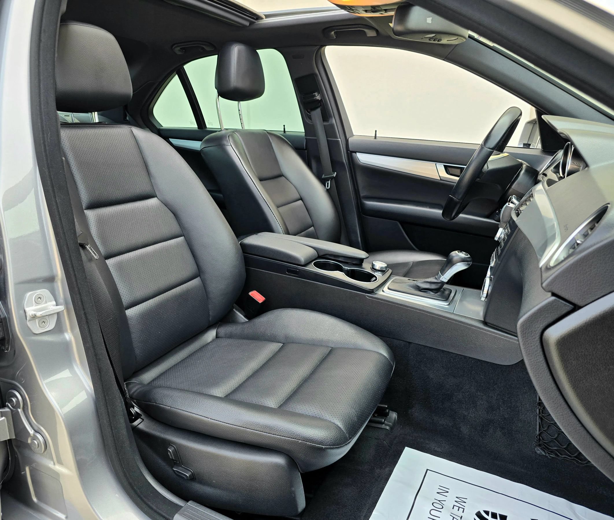 Used 2013 Mercedes-Benz C 250 Sedan image 20