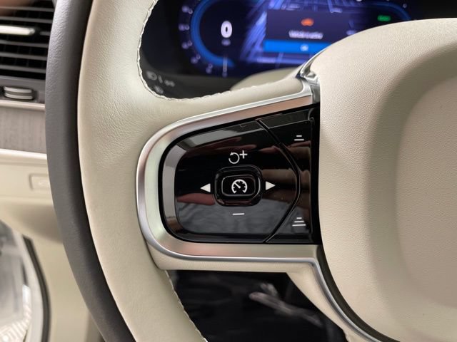 Certified 2025 Volvo XC90 T8 Plus w/ Protection Package Premier AWD/4WD image 22