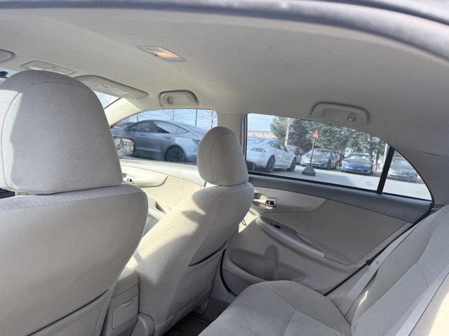 Used 2010 Toyota Corolla LE image 7