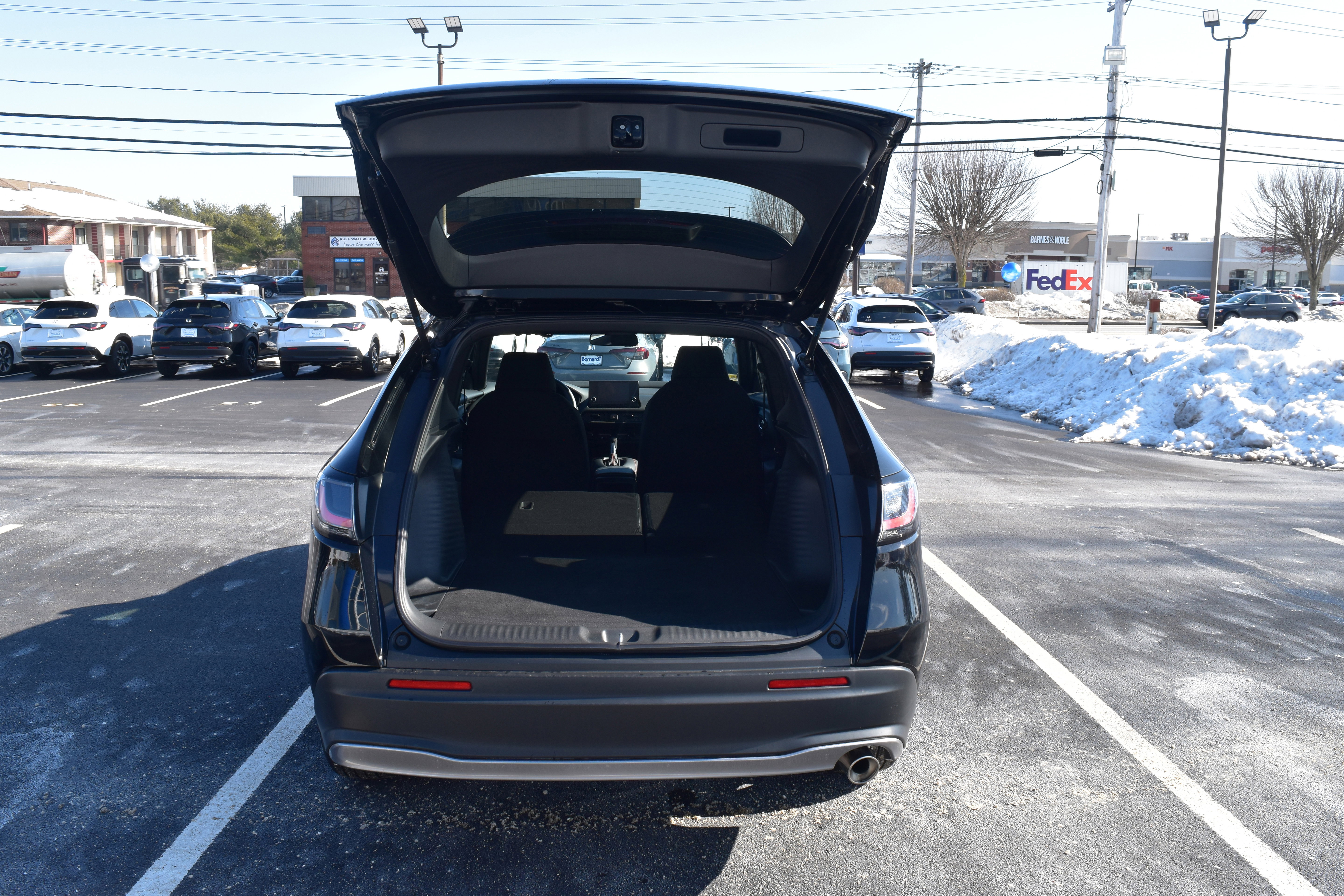 Certified 2024 Honda HR-V Sport image 9