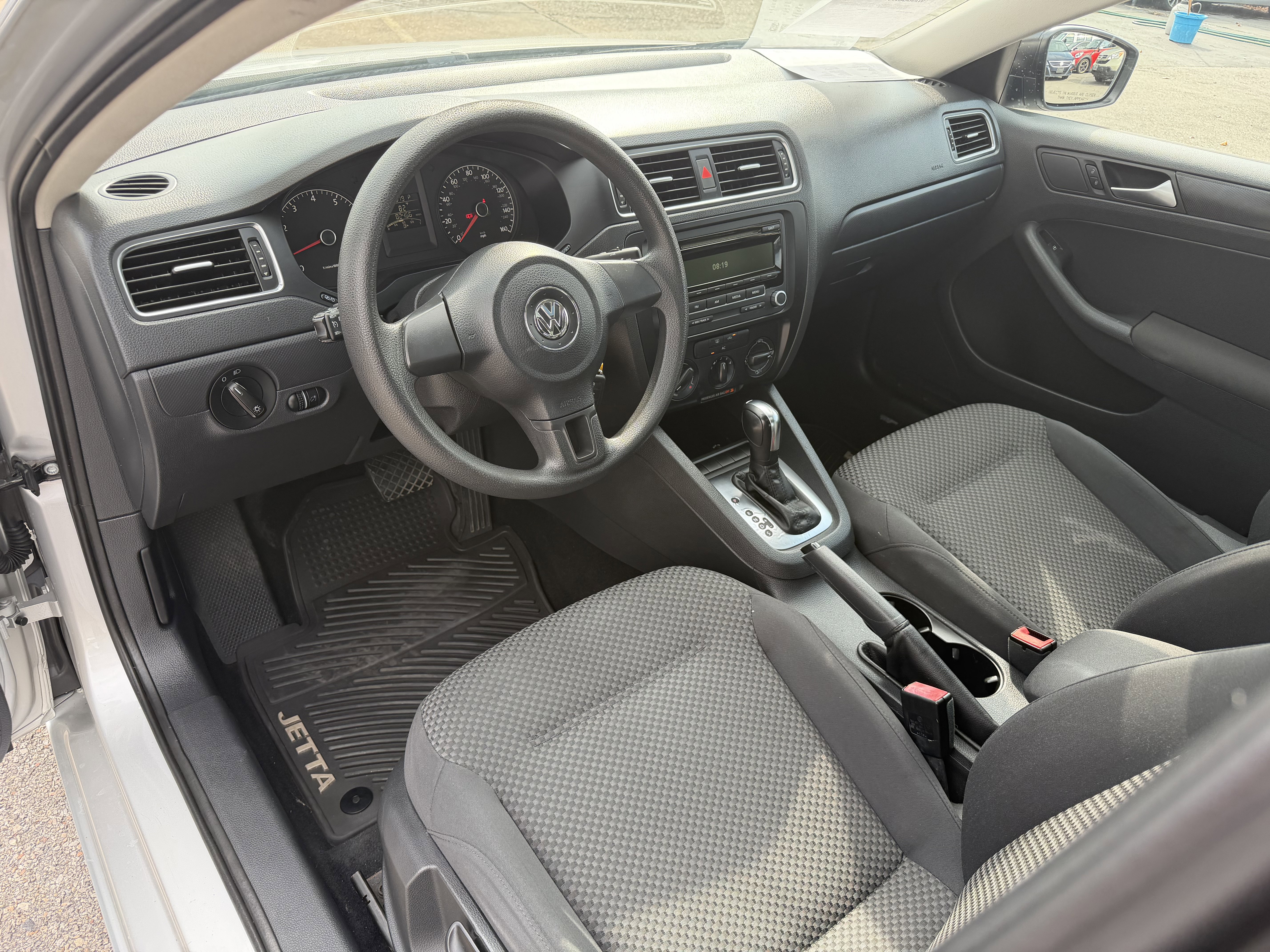 Used 2012 Volkswagen Jetta S FWD image 13