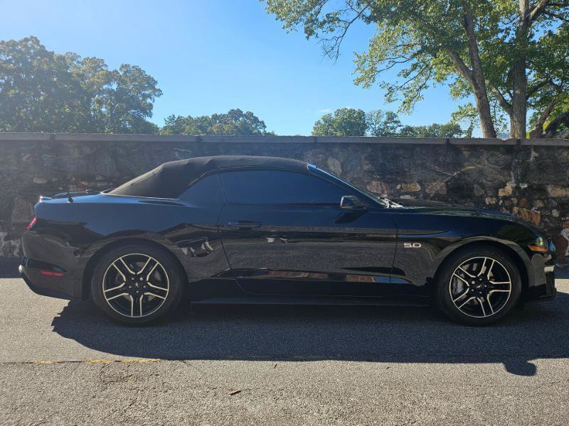 Used 2018 Ford Mustang GT Premium w/ Equipment Group 401A RWD image 8