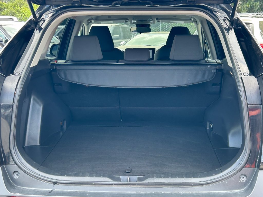 Certified 2025 Toyota RAV4 XLE FWD image 14