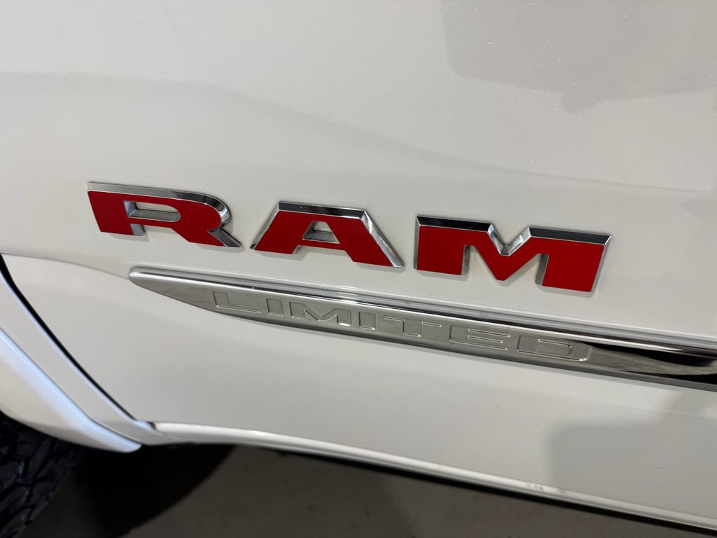 Used 2019 RAM 1500 Limited AWD/4WD image 31