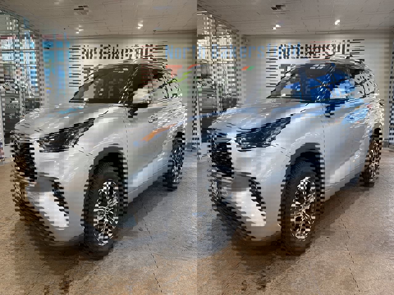 Certified 2024 Toyota Highlander XLE