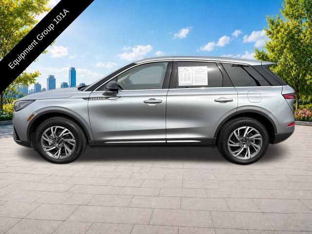 Certified 2024 Lincoln Corsair AWD w/ Equipment Group 101A image 3