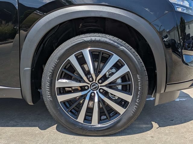 Used 2025 Nissan Pathfinder Platinum w/ Cargo Package AWD/4WD image 12