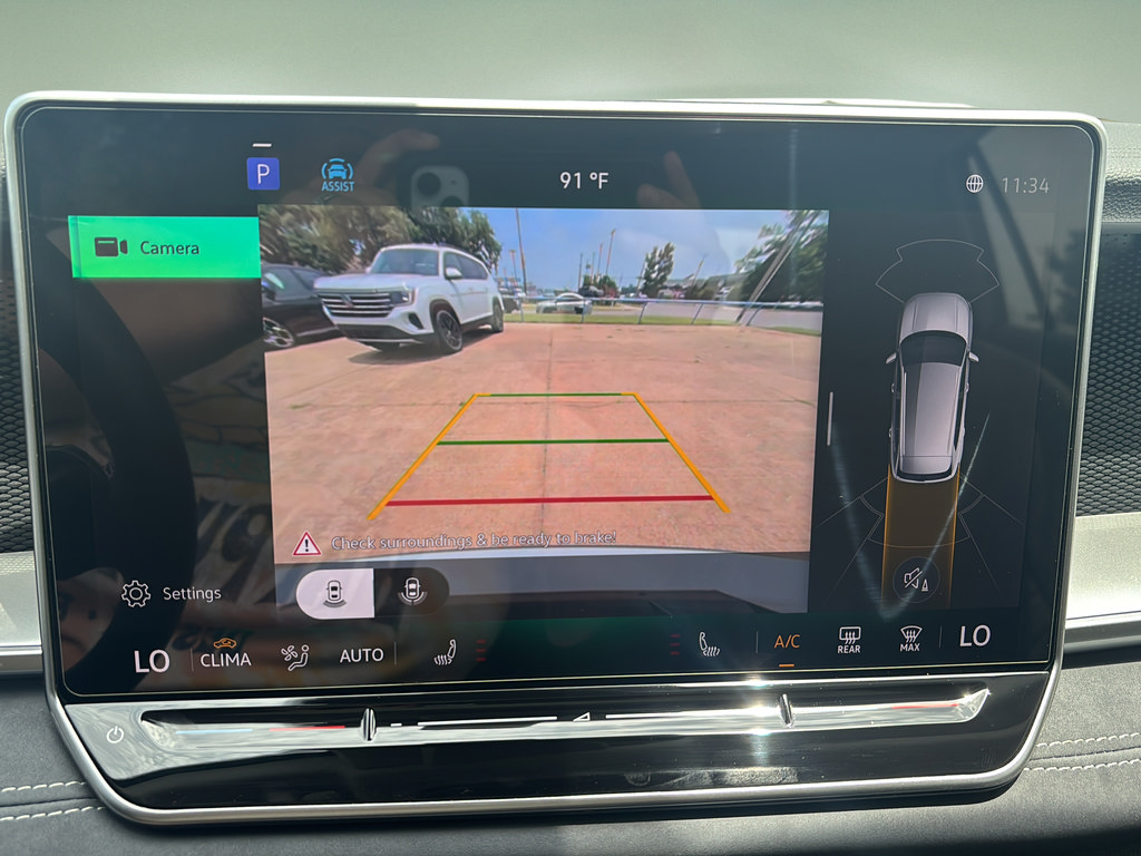 New 2026 Volkswagen Tiguan SE FWD image 25