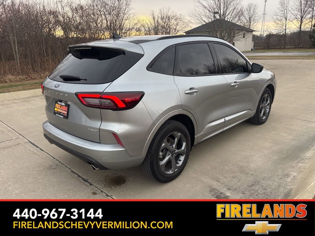 Used 2023 Ford Escape ST-Line w/ Tech Pack #1 AWD/4WD image 10