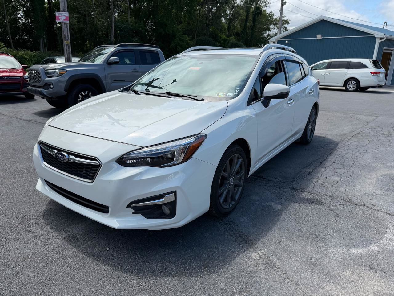 Used 2017 Subaru Impreza 2.0i Limited w/ Moonroof/BSD & Rcta/Eyesight AWD/4WD image 1