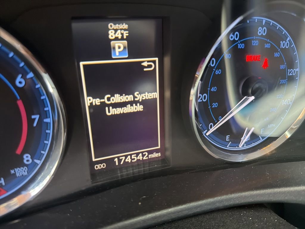 Used 2017 Toyota Corolla SE image 12