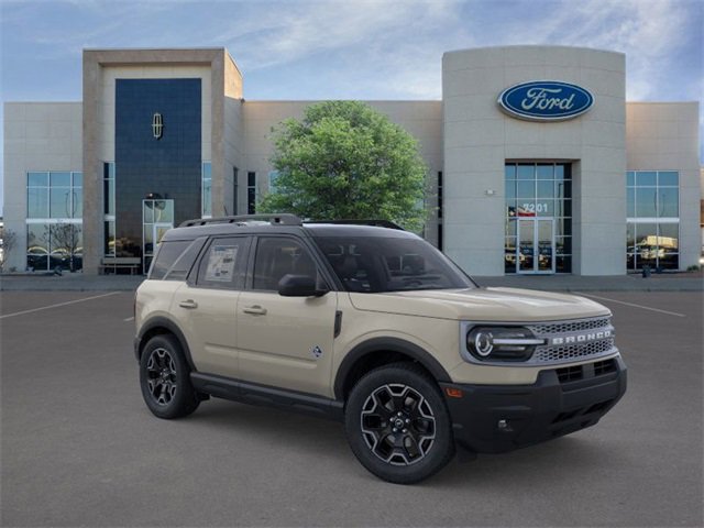 New 2025 Ford Bronco Sport Outer Banks image 7