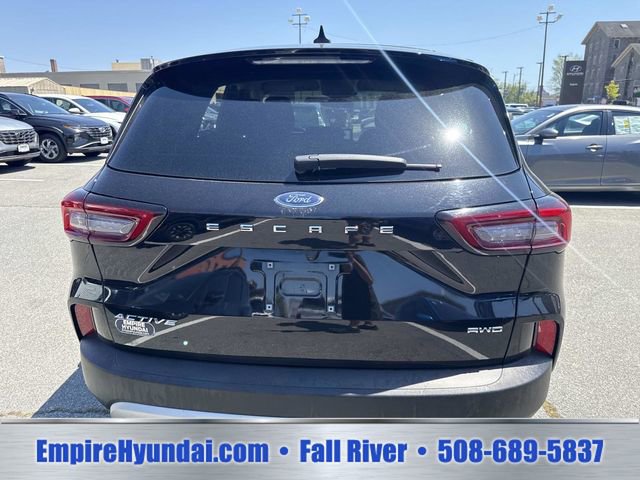 Used 2024 Ford Escape Active AWD/4WD image 4