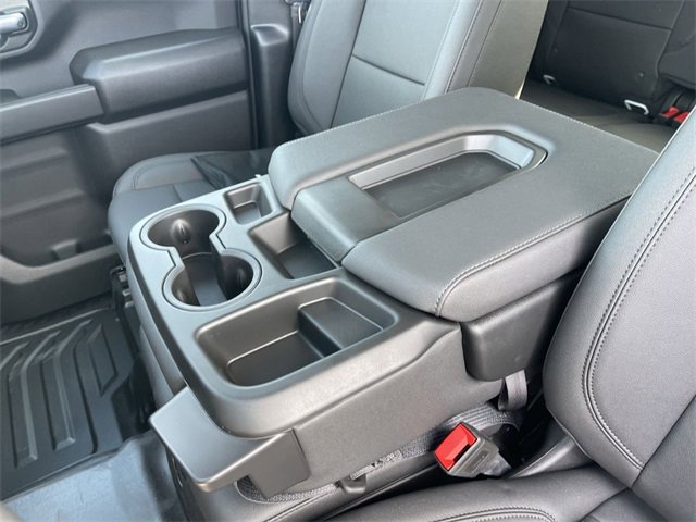 New 2024 GMC Sierra 2500 Pro w/ Convenience Package image 16