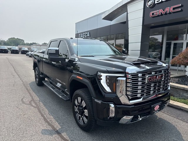 Used 2025 GMC Sierra 2500 Denali w/ Technology Package image 1