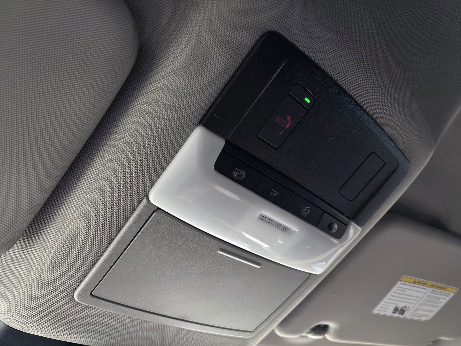 Used 2023 Nissan Rogue SV image 28