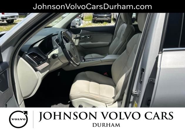 Used 2023 Volvo XC90 B5 Plus w/ Protection Package Premier AWD/4WD image 6