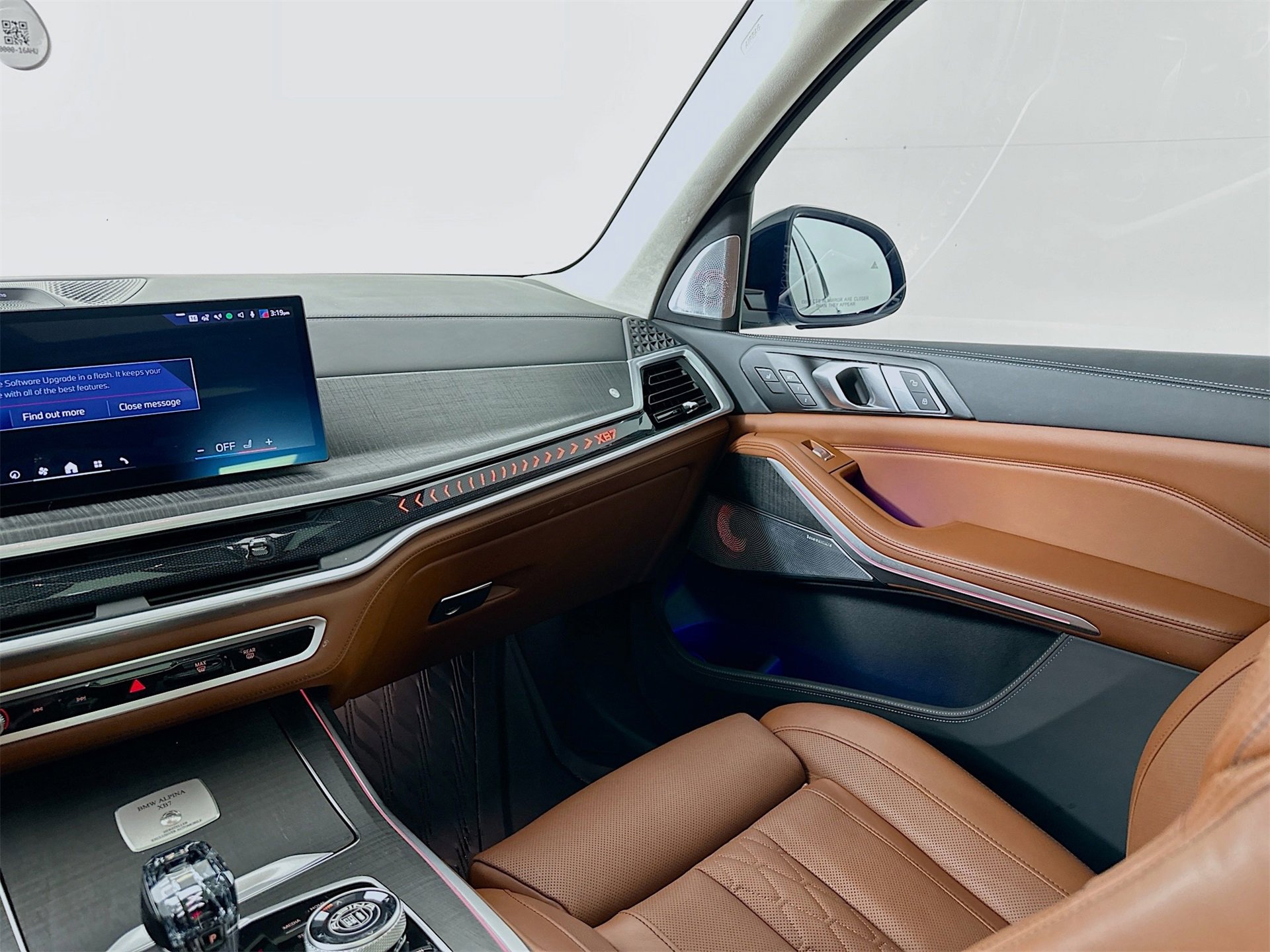 Used 2024 BMW ALPINA XB7 image 26