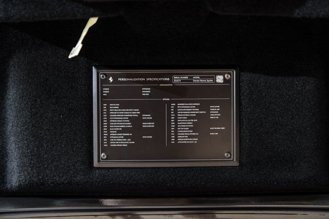Used 2025 Ferrari Roma Spider image 9