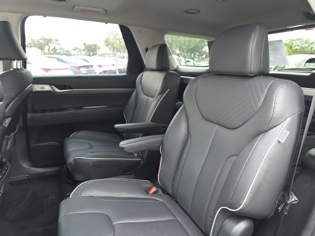 Used 2023 Hyundai Palisade SEL w/ Premium Package image 7